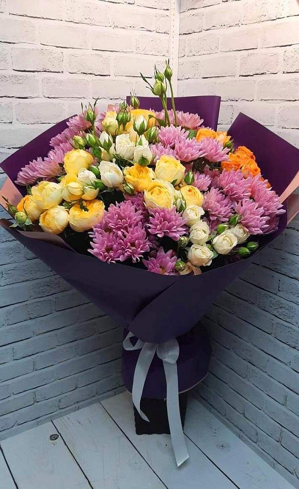 Букет цветов из: Хризантемы и Розы в Пошехонье