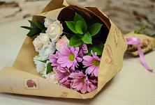 Букет цветов из:  Розы и Хризантемы #REPLACE_PRED# Пошехонье