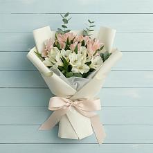 Букет цветов из:  Альстромерии в Пошехонье