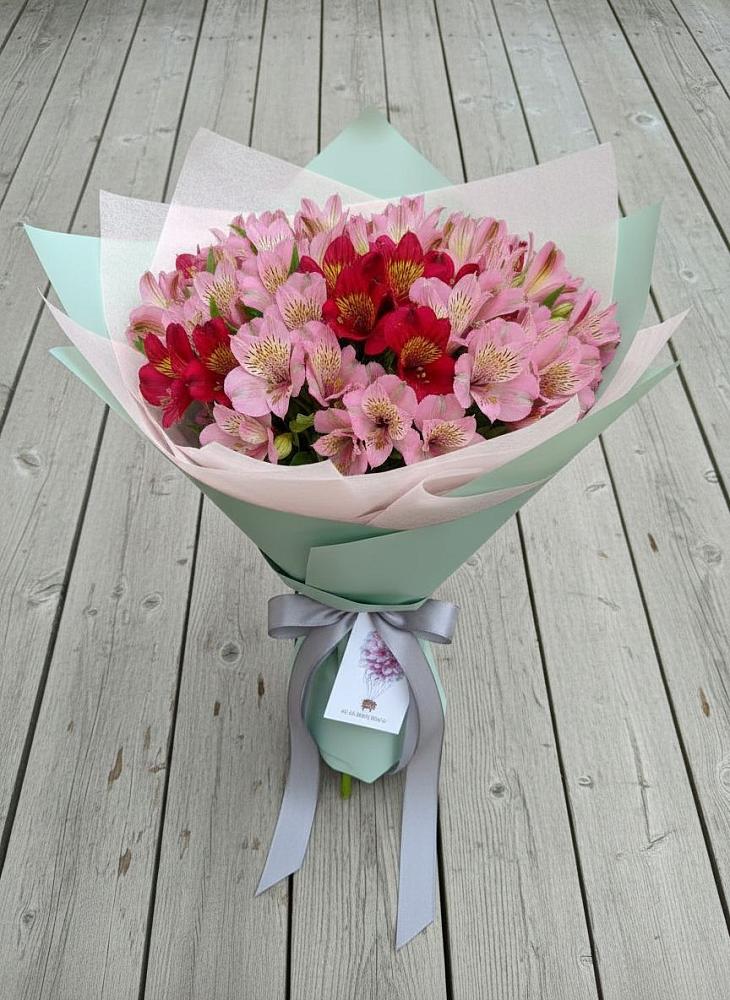 Букет цветов из: Альстромерии в Пошехонье