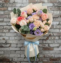 Букет цветов из:  Розы, Лизиантусы и Гвоздики в Пошехонье