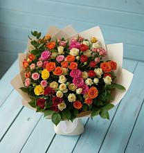 Букет Микс из разноцветных кустовых роз в Пошехонье